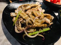 -沪小胖小龙虾(淮海中路旗舰店)