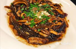 Suzhou-style Eel in Hot Oil