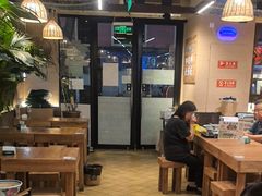 -云阿蛮云南生烫牛肉米线(奉贤路店)