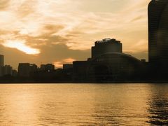 -丹东路渡口(轮渡站)