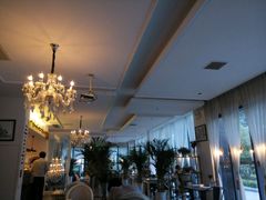 -MOMENT湖景餐厅(解放路店)