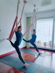 -Yvon yoga 瑜伽·精准体态管理中心
