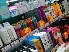 -综合保税区进口商品直销中心(新百店)