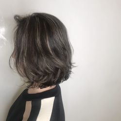 -愉己冥想·护发专门店
