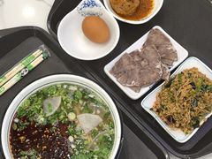 -伊穆祥牛肉面总店·清真