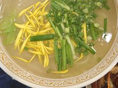 -桥香园云南过桥米线(金马碧鸡店)