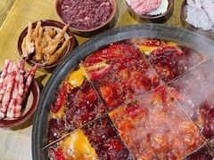 -正南齊北重庆老火锅(光华村直营店)