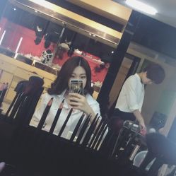 点击看大图 -完美新娘婚纱摄影