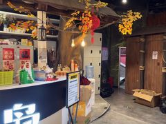 -暴风岛沉浸式体验馆(百联世纪店)