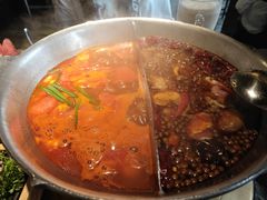 双拼锅底-湊湊火锅·茶憩(新中关购物中心店)