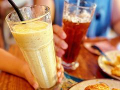 -Le Banneton Café French Bakery