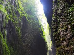 -龙水峡地缝景区