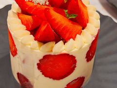 -潮一不贰·法式甜品·生日蛋糕·西式简餐(外滩店)