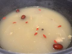 -汤宴·参须肚包鸡(南京路店)