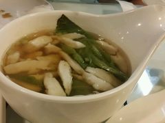 -新大咀港式茶餐厅(宝山万达店)