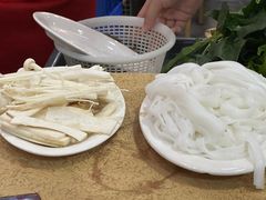 -濠轩阁特色生蚝火锅(水湾路店)