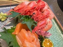-铭牛烧肉·和牛海鲜自助(高新月牙湖店)