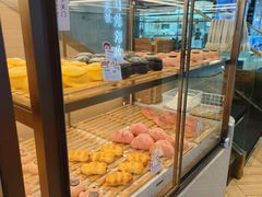 -奈雪的茶(百盛店)