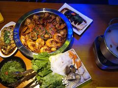 -钳小厨疯味1987肉蟹煲(美一城广场店)