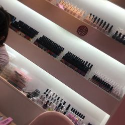 -米小兔美甲美睫