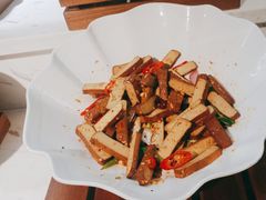 -金滏山烤肉·海鲜·火锅自助餐厅(襄阳万达店)