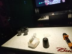 -百威KTV(恒福路店)