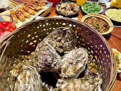 -蚝堡海鲜·威海菜·海肠捞饭·烧烤·亚洲吃蚝公司(幸福门店)