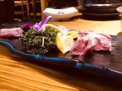 -唯成•韩国炭火烤肉 유성고기