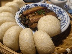 荷叶饼扣肉-胡家大厨(时光街店)