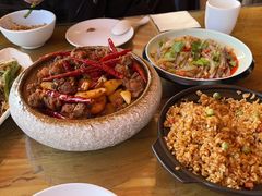 -隔壁老王·家常云南菜(花巷店)