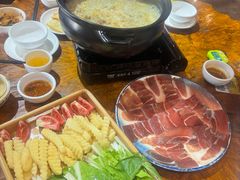 -宣威山野人家·传统云南菜(呈贡店)