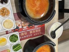 -花馬肆.云南过桥米线(汉神购物广场现场熬汤店)