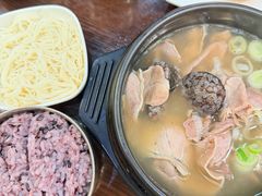 -釜山豚骨汤饭(芝罘万达广场店)