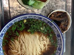 爆鳝焖肉面-伟记奥面馆(养育巷店)