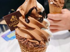 香草味巧克力冰淇淋-GODIVA(美罗城店)