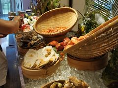 -海口绿发希尔顿酒店-田园汇自助餐·三文鱼·海鲜