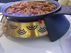 -徐记小怪兽肉蟹煲店(哈西万达金街店)