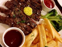 -WOLFGANG PUCK KITCHEN & BAR(迪士尼小镇店)