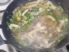 -渝味川菜(夜宵航母店)