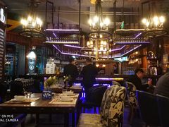 大堂-爱啤精酿·民谣酒馆(滨江店)