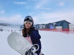 -鳌山滑雪度假区