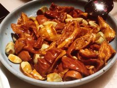 腊八蒜烧肥肠-小吊梨汤·北京菜·烤鸭(鸟巢店)