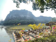 -星湖旅游景区七星岩