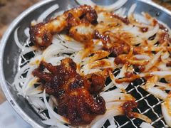 炒鱿鱼-姜虎东白丁烤肉(虹桥天地店)