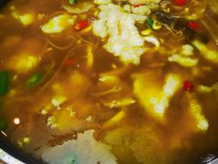 -有红鸡毛店·川菜(建设路店)