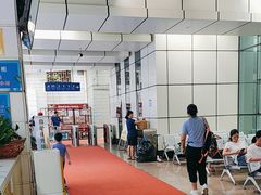 -奥冠体育华师附中恒温游泳馆