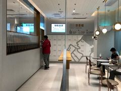 大堂-喜茶(广州中山六路店)