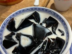 -邹开喜·炭炉鸡煲·海鲜火锅(虹口足球场店)