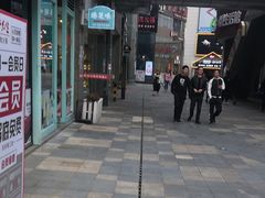 -春天里·老街坊餐厅(港隆广场店)