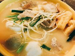 -谭仔云南米线(粉岭车站路店)